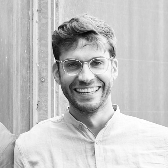 Simon Scharlaken, Owner of Studio Scharlaken